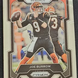 Carte à collectionner Panini Prizm Football 2023 | #57 Joe Burrow | Cincinnati Bengals | Game Over Trading Cards | Site de vente en ligne de cartes à collectionner NFL & football américain. Trading cards Panini - Topps - Donruss
