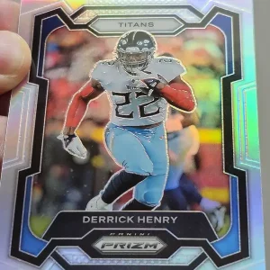 Panini Prizm Football 2023 | #284 Derrick Henry | Tennessee Titans | Parallel Silver Prizm