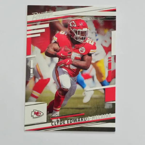 Panini Prestige Football 2022 | #142 Clyde Edwards-Helaire - Kansas City Chiefs