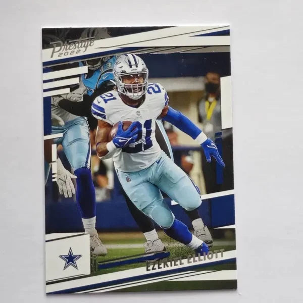 Panini Prestige Football 2022 | #17 Ezekiel Elliott - Dallas Cowboys